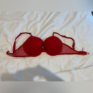 VS red lace bra